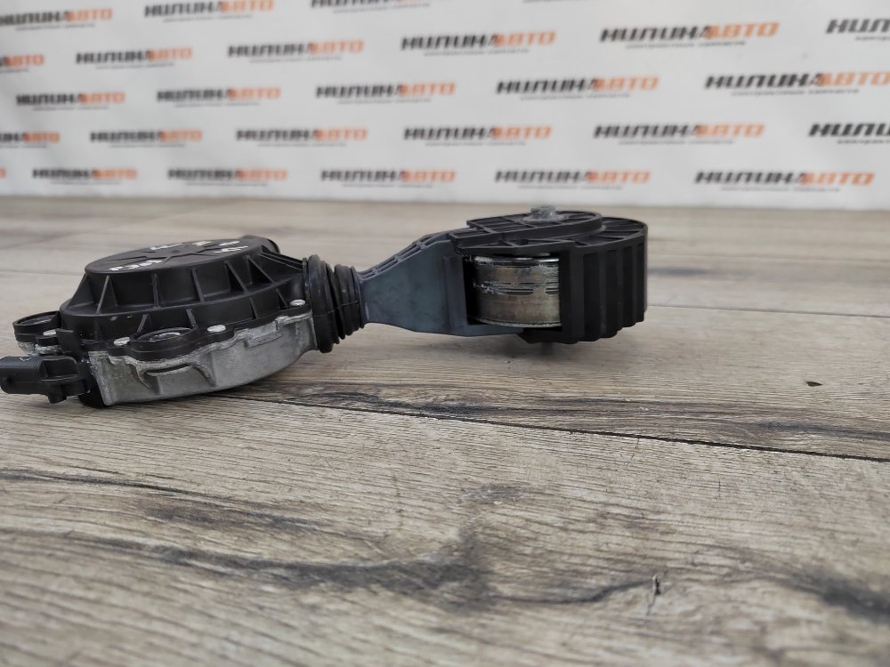 Ролик натяжной, 2700 рублей, Москва