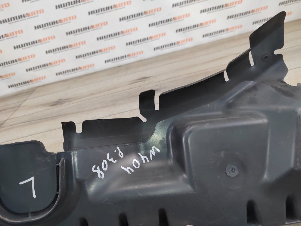 Дефлектор радиатора, 400 рублей, Москва