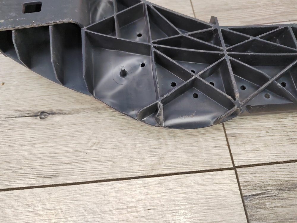 Усилитель бампера, 4500 рублей, Москва