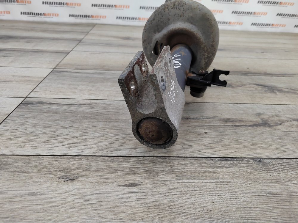 Амортизатор, 4000 рублей, Москва