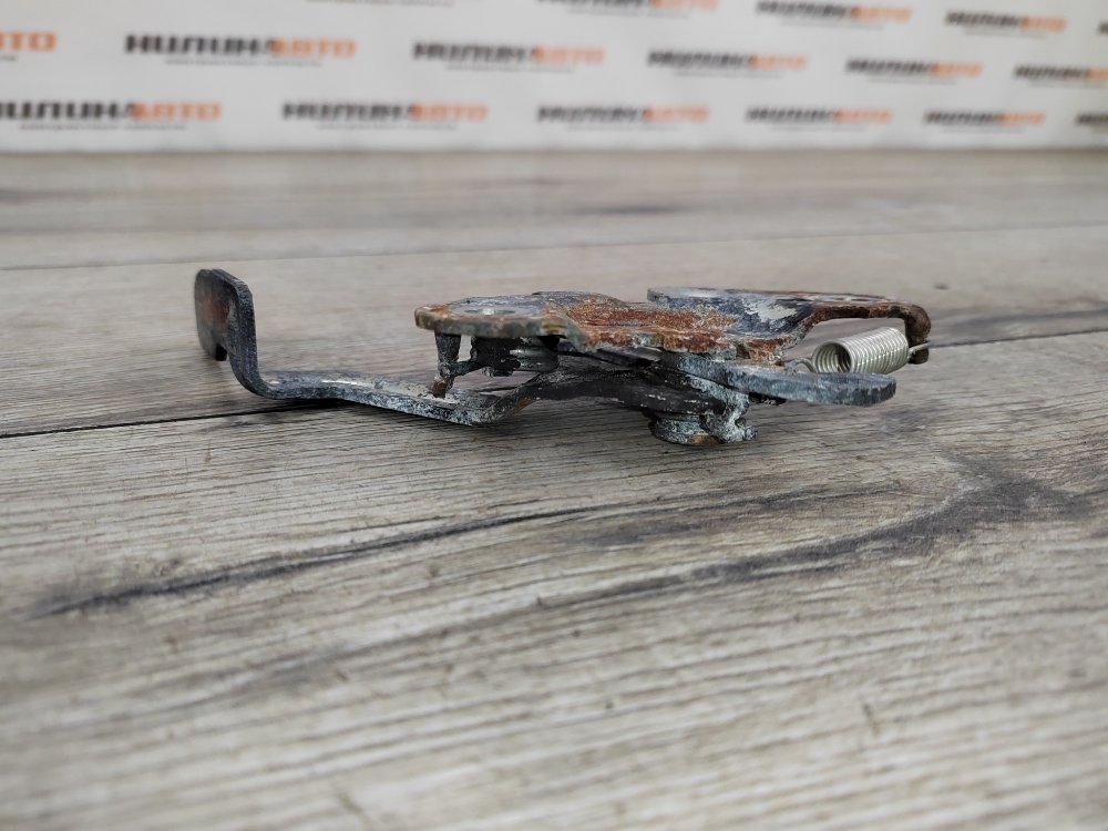 Замок капота, 900 рублей, Москва