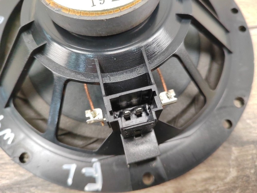 Динамик, 600 рублей, Москва