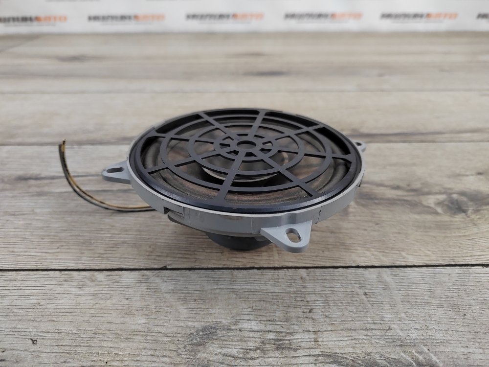 Динамик, 400 рублей, Москва