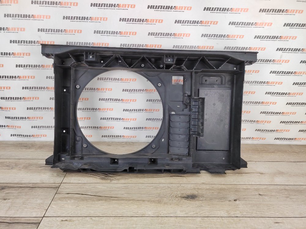 Панель передняя, 2300 рублей, Москва