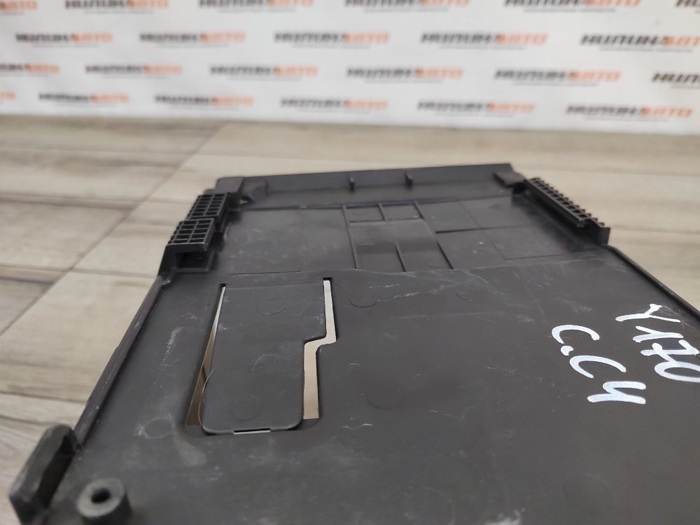 Крышка аккумулятора, 1700 рублей, Москва