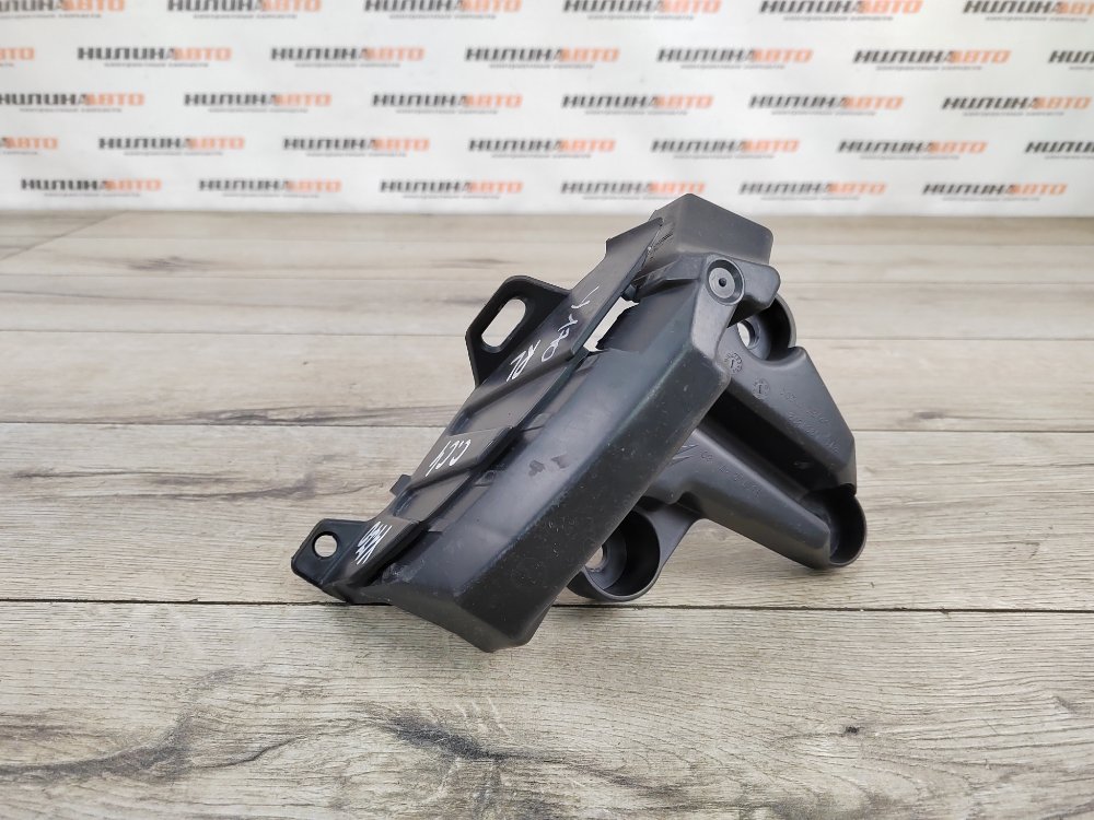 Кронштейн бампера, 700 рублей, Москва