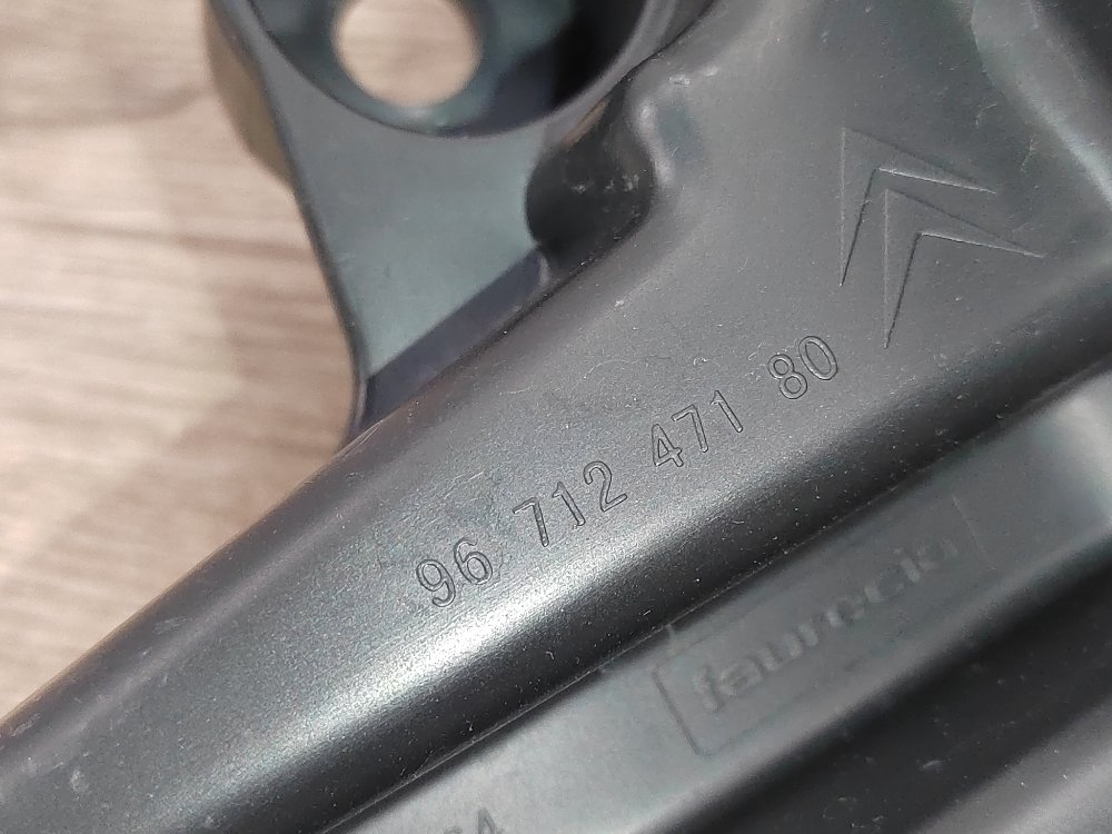 Кронштейн бампера, 700 рублей, Москва