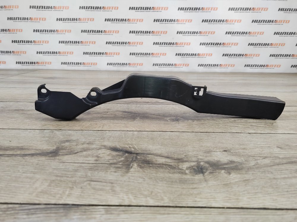 Накладка замка капота, 500 рублей, Москва