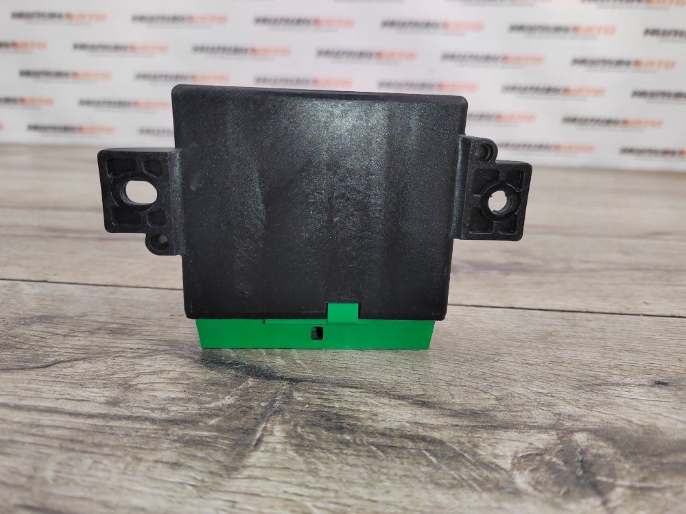 Блок управления парктрониками, 1000 рублей, Москва