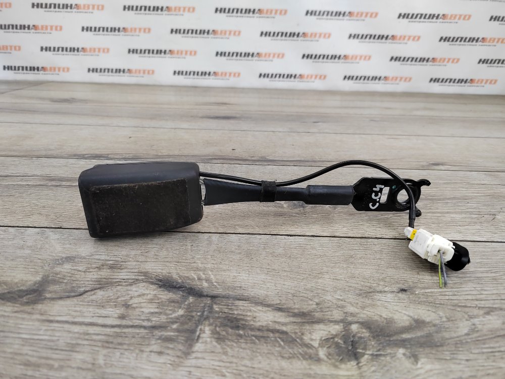 Замок ремня безопасности, 500 рублей, Москва