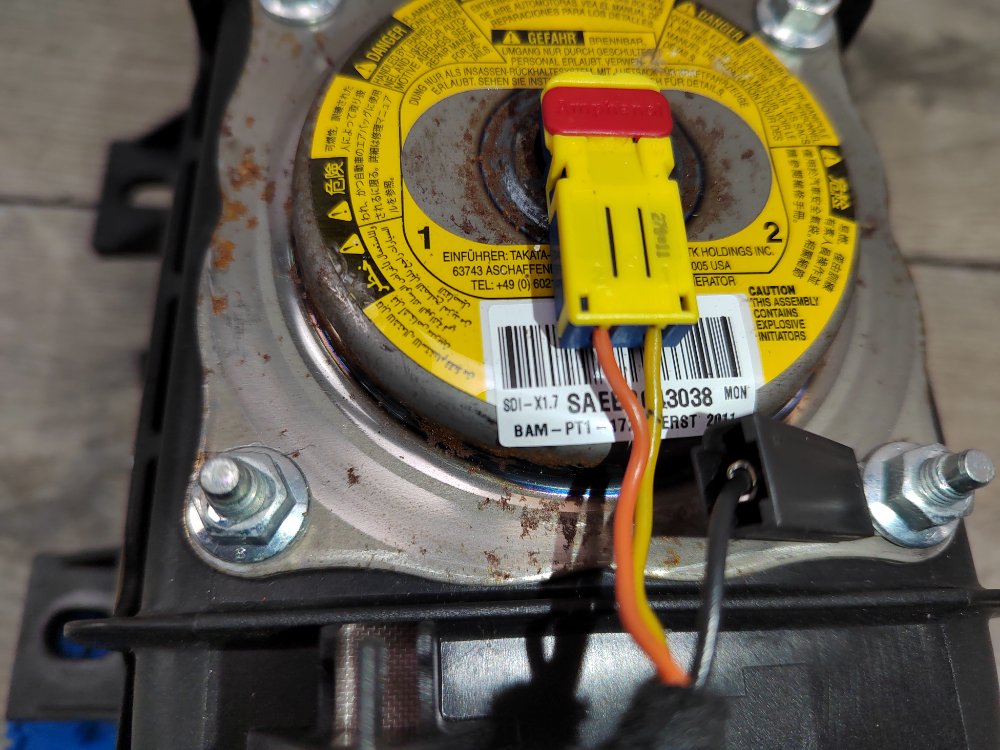 Подушка безопасности в торпедо, 3500 рублей, Москва