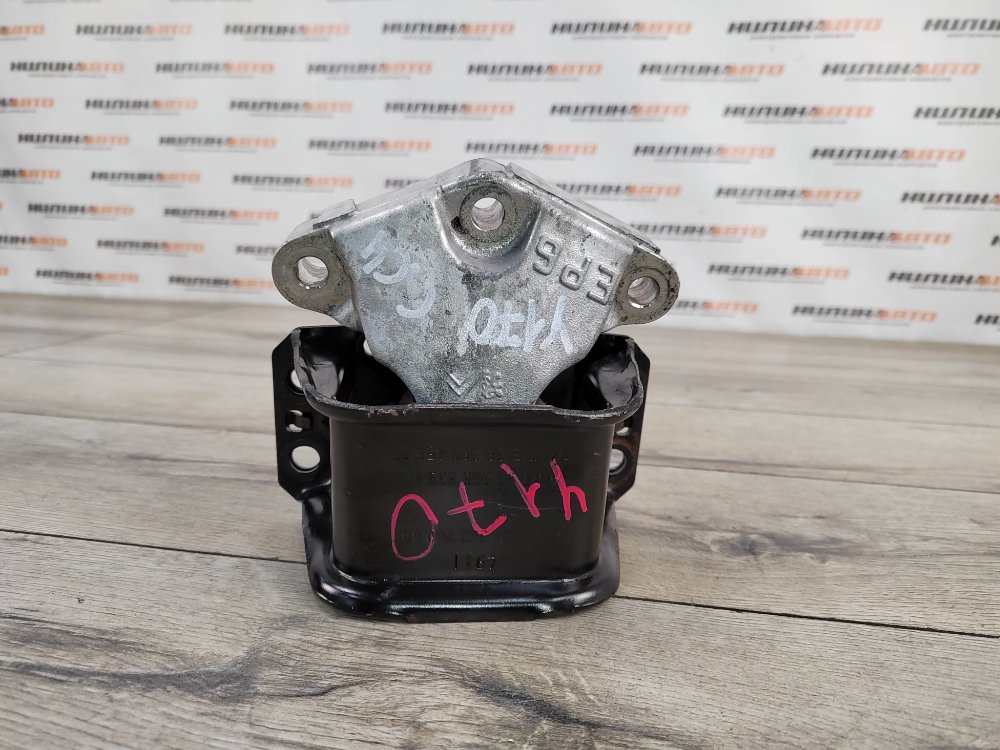 Подушка двигателя, 2600 рублей, Москва