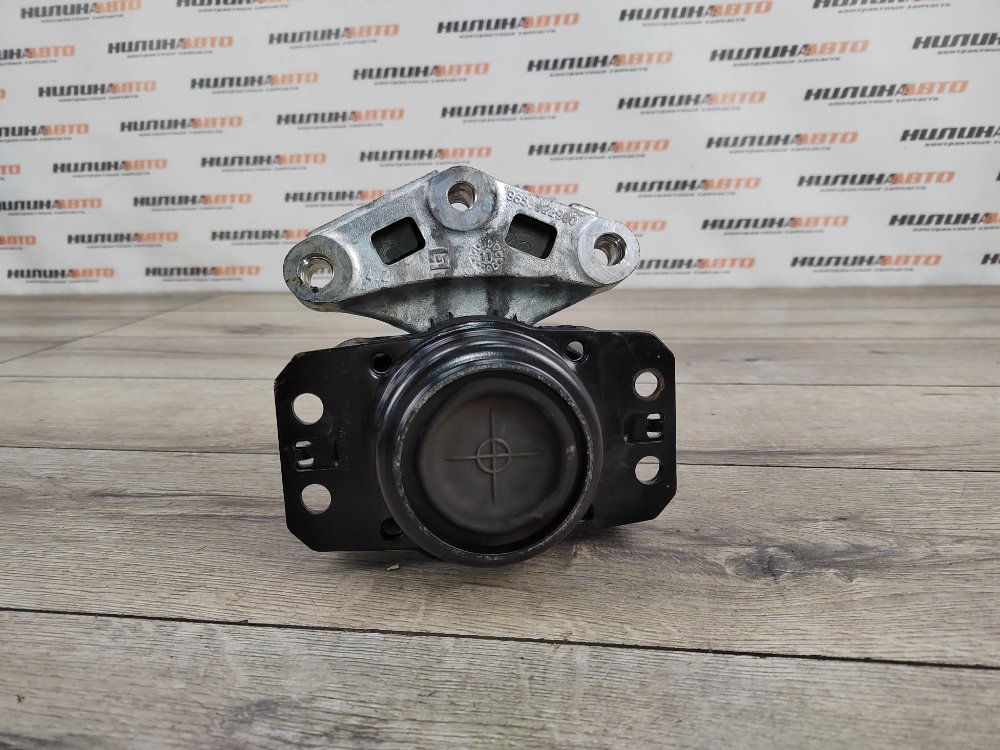 Подушка двигателя, 2600 рублей, Москва