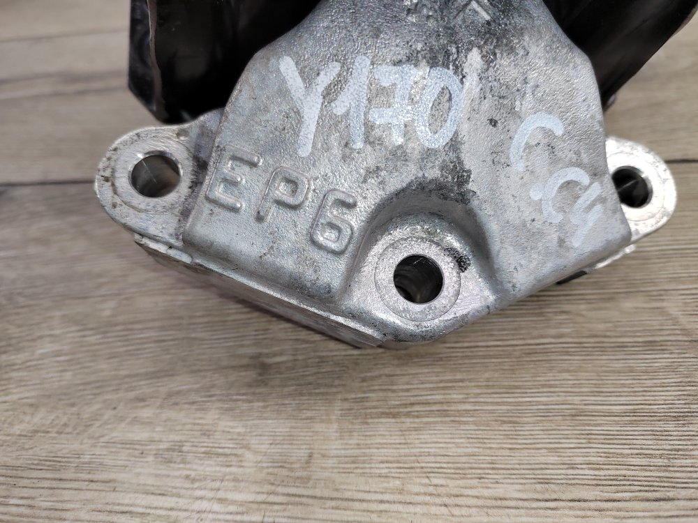 Подушка двигателя, 2600 рублей, Москва