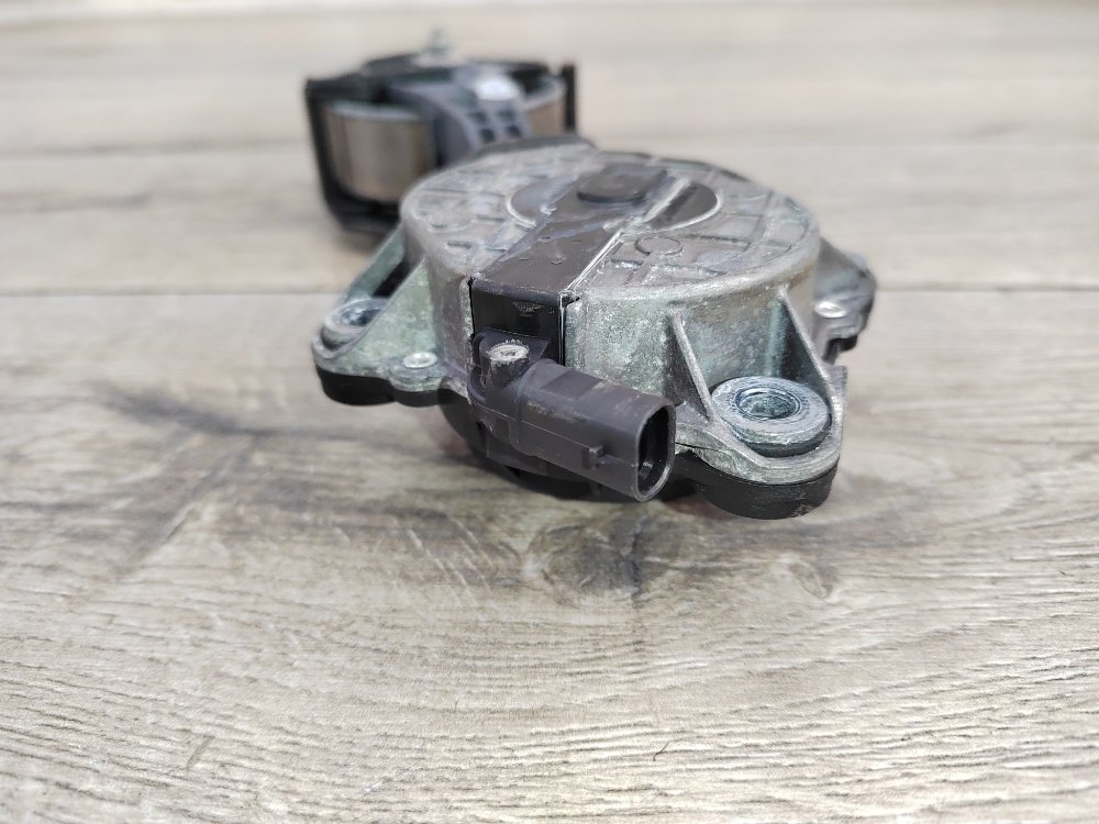 Натяжитель приводного ремня, 2700 рублей, Москва