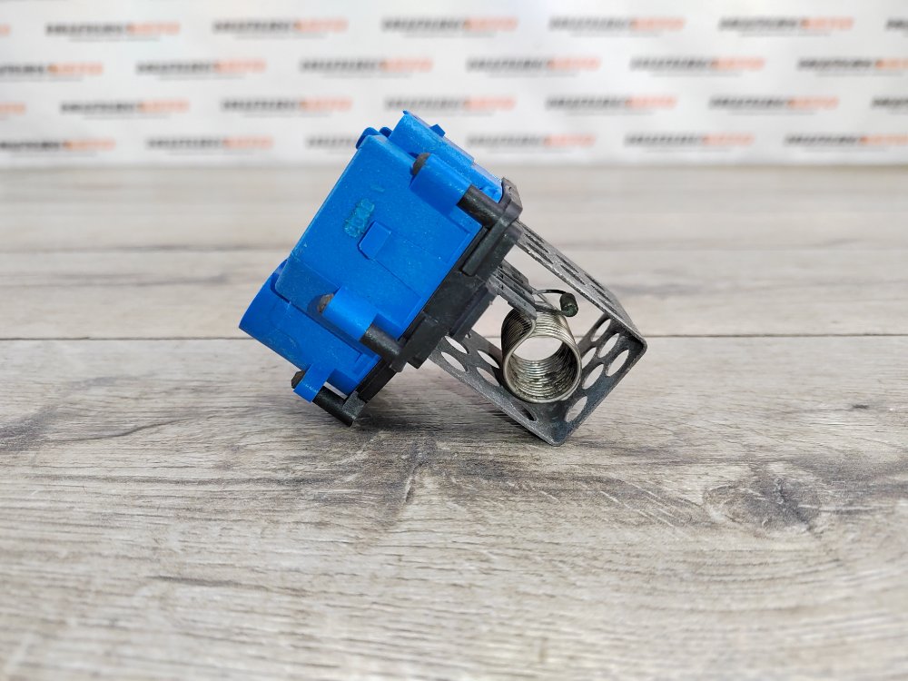 Резистор вентилятора охлаждения, 2000 рублей, Москва