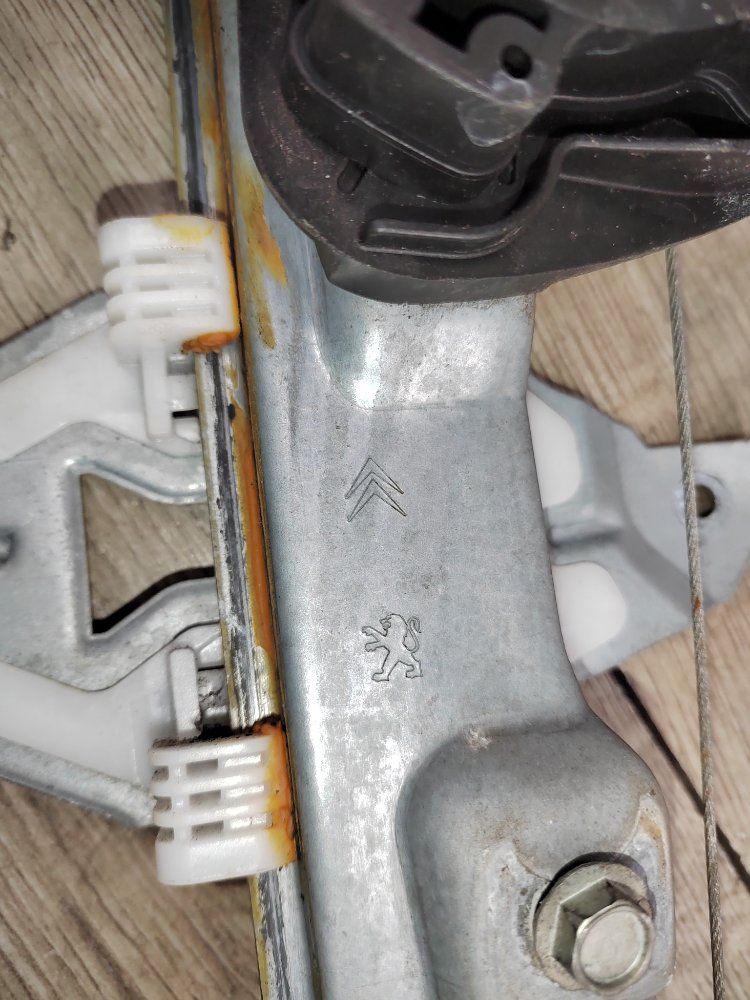 Стеклоподъемник, 3000 рублей, Москва