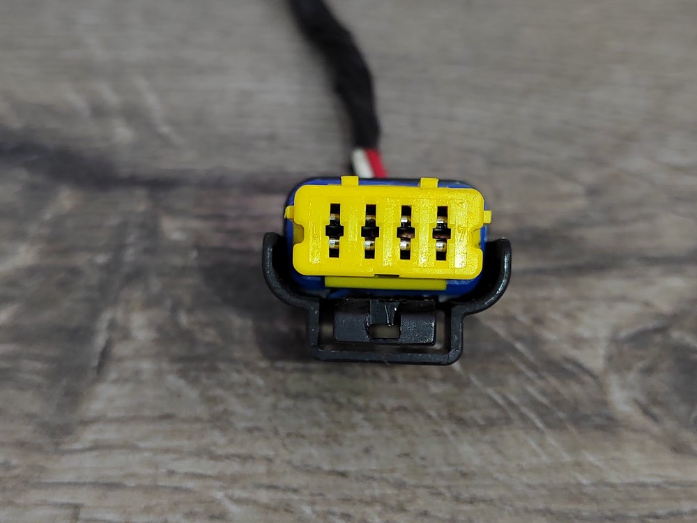 Фишка реле вентилятора охлаждения, 1200 рублей, Москва