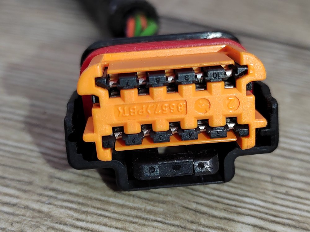 Фишка фары, 1200 рублей, Москва