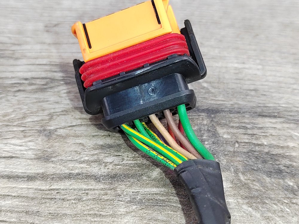 Фишка фары, 1200 рублей, Москва