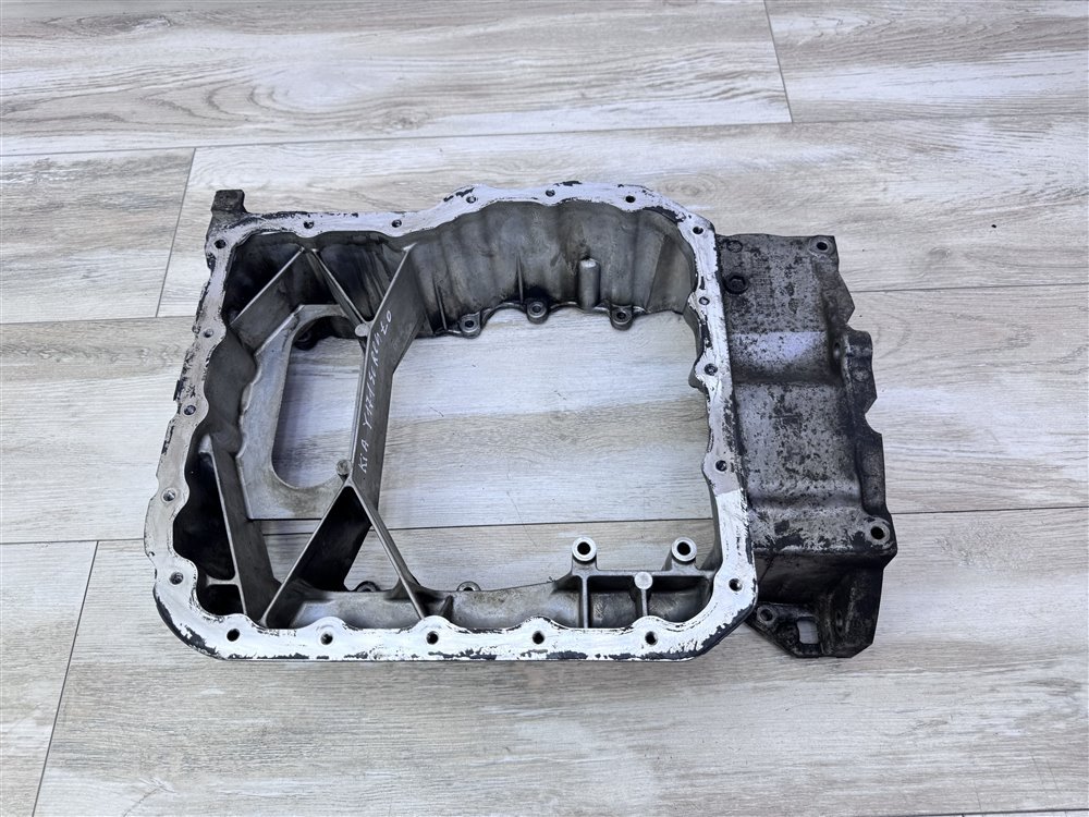 Поддон двигателя, 2000 рублей, Севастополь