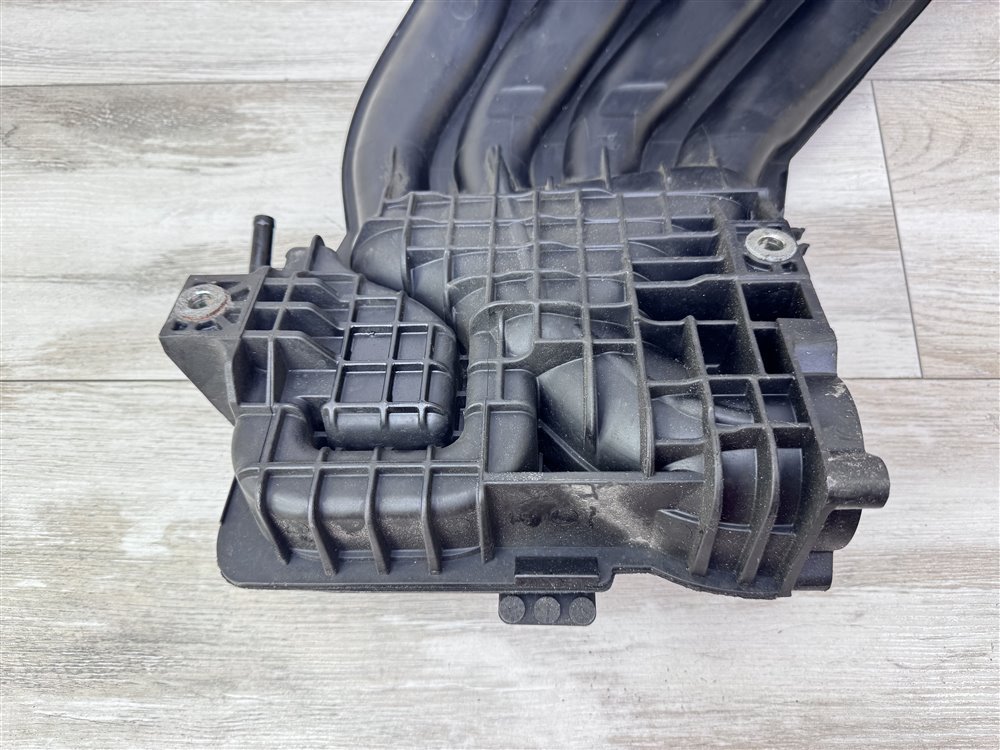 Коллектор впускной, 1300 рублей, Севастополь