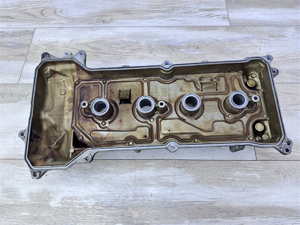 Крышка клапанная, 1000 рублей, Севастополь