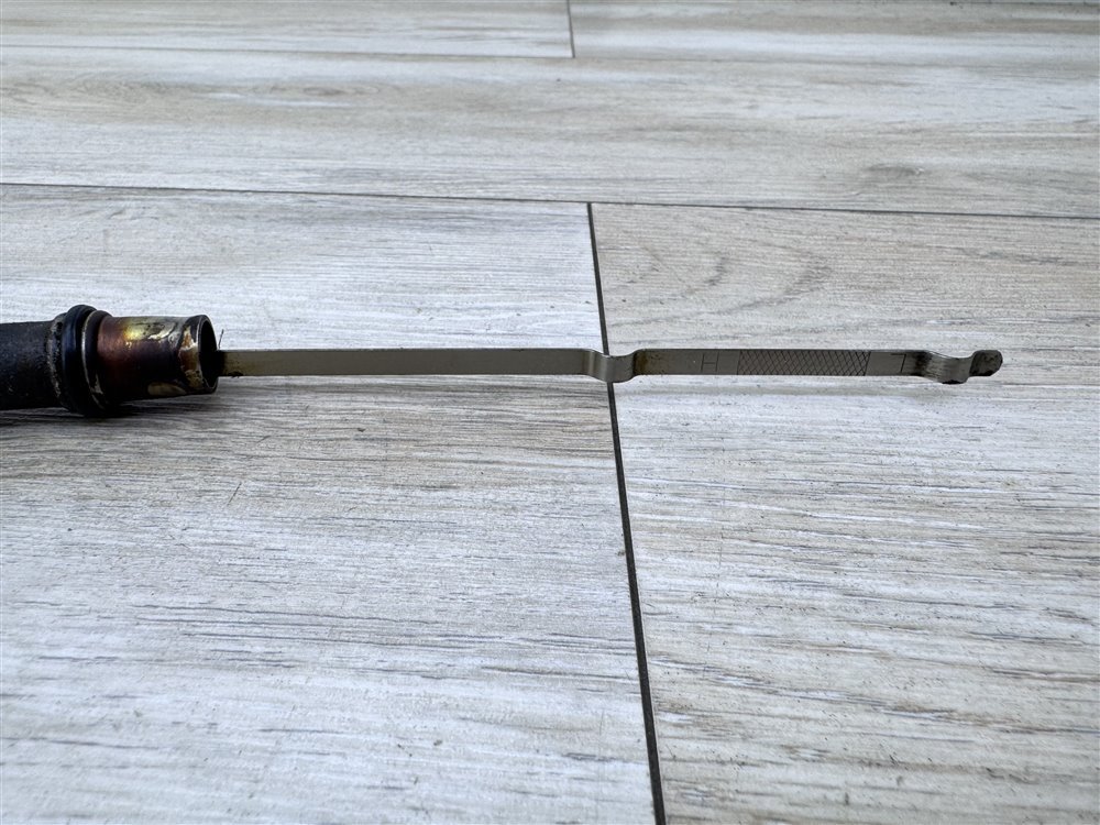 Щуп масляный, 500 рублей, Севастополь