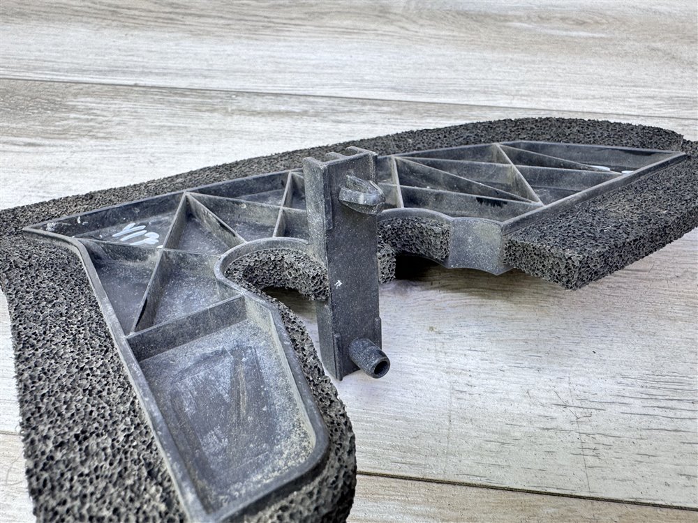 Пыльник крыла, 500 рублей, Севастополь