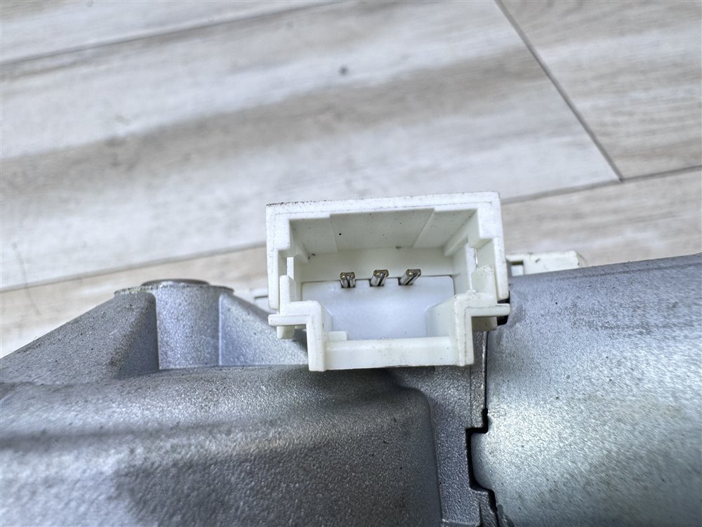 Моторчик стеклоочистителя, 2500 рублей, Севастополь