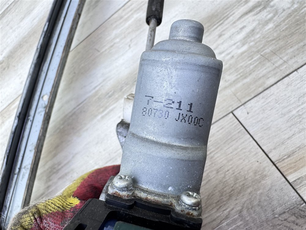 Стеклоподъемник, 1500 рублей, Севастополь