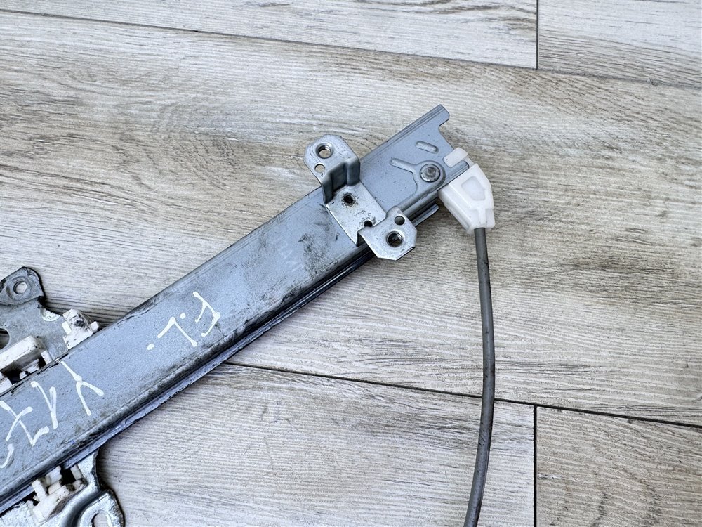 Стеклоподъемник, 5000 рублей, Севастополь