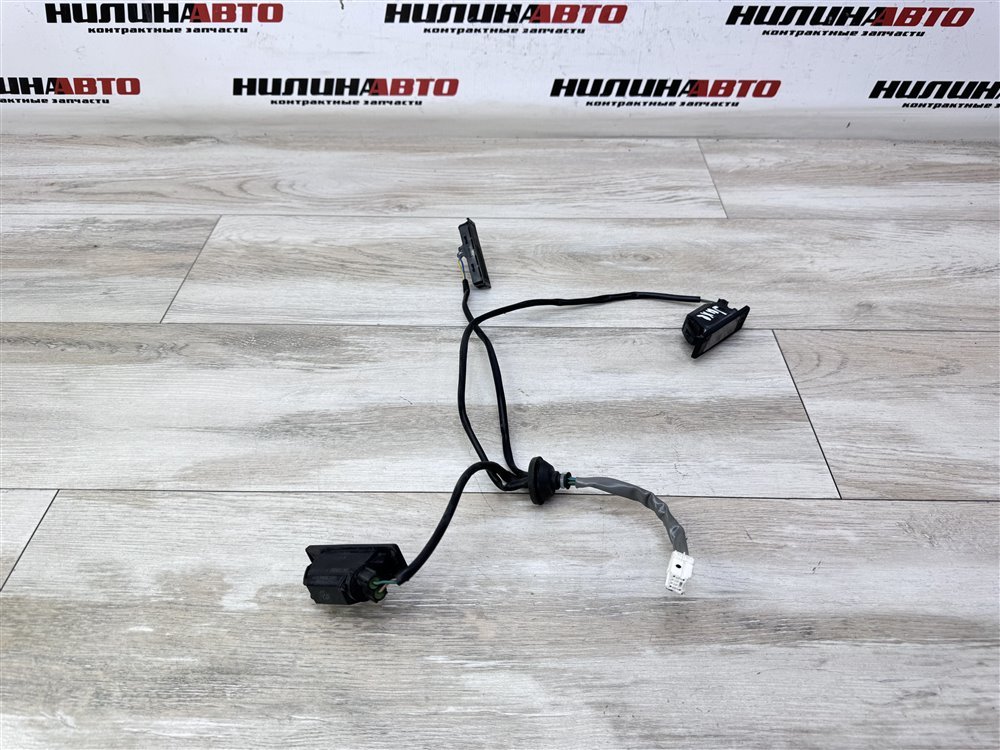 Кнопка открывания багажника, 2500 рублей, Севастополь