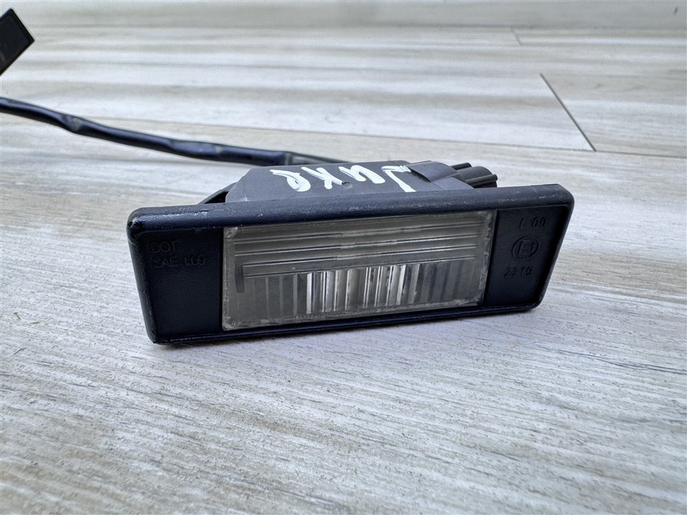 Кнопка открывания багажника, 2500 рублей, Севастополь