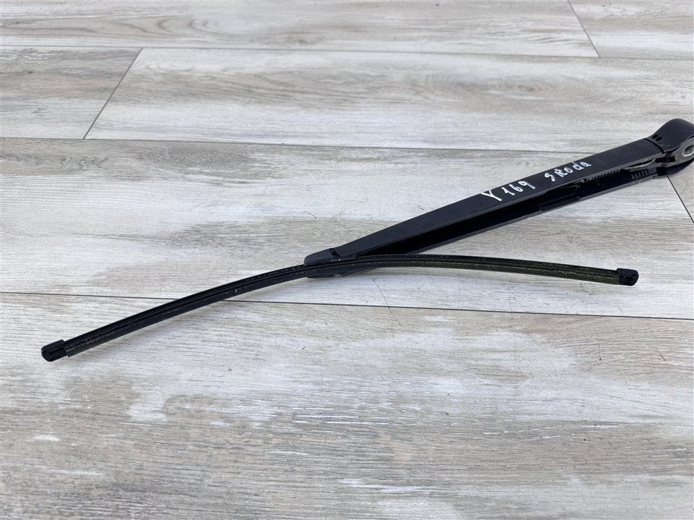 Поводок стеклоочистителя, 1500 рублей, Севастополь