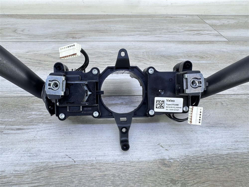 Подрулевой переключатель, 1500 рублей, Севастополь