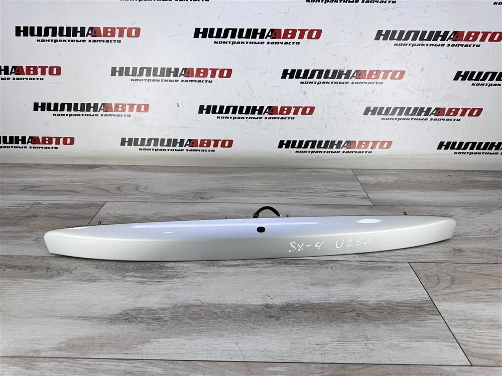 Накладка крышки багажника, 2500 рублей, Севастополь