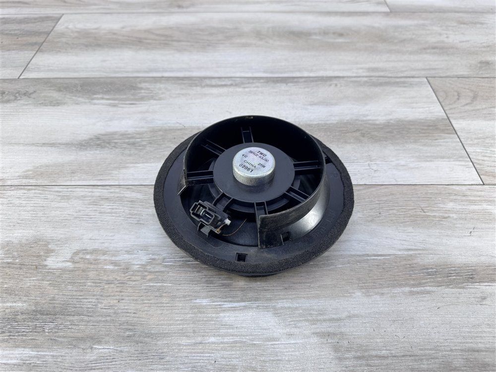 Динамик, 750 рублей, Севастополь