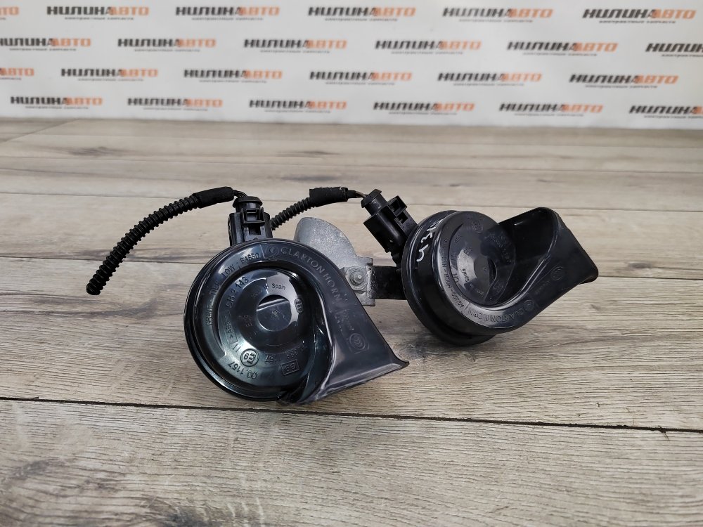 Звуковой сигнал, 2500 рублей, Москва