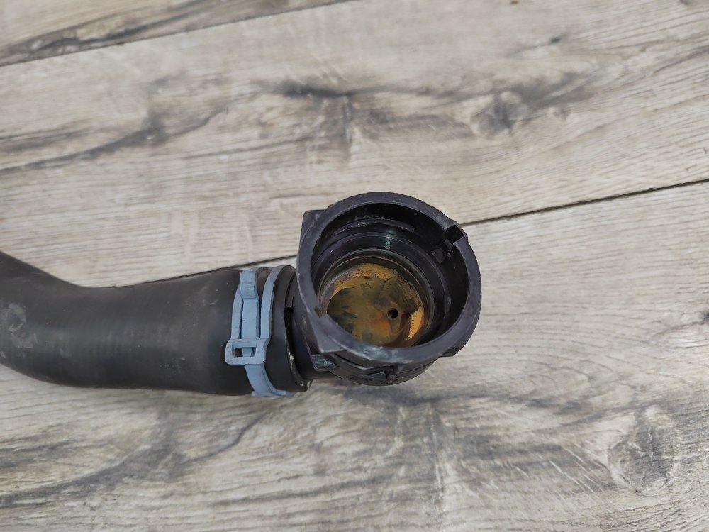 Патрубок системы охлаждения, 1000 рублей, Москва