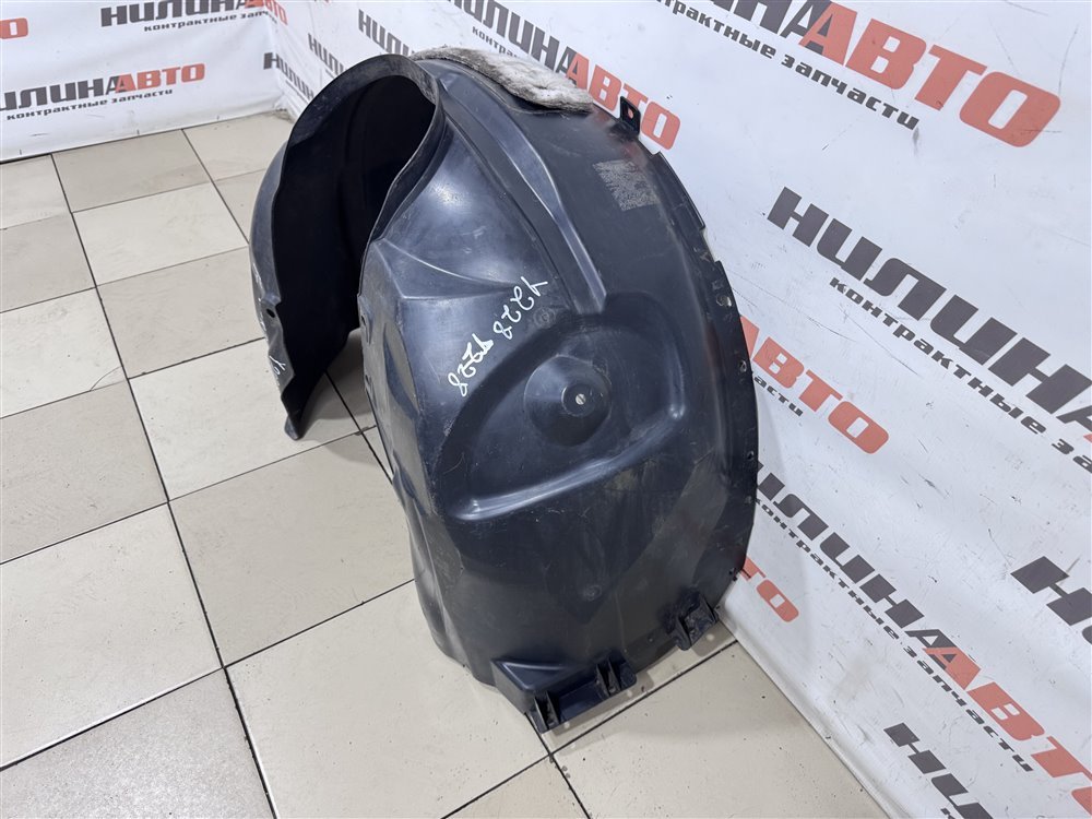 Подкрылок, 2500 рублей, Севастополь