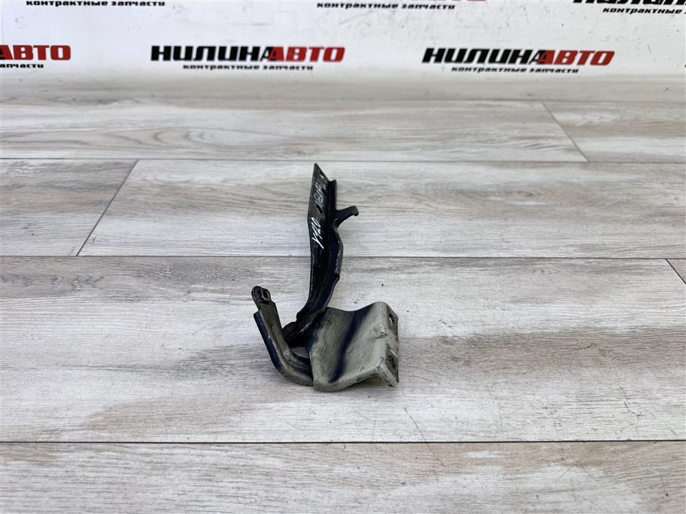 Петля капота, 2000 рублей, Севастополь