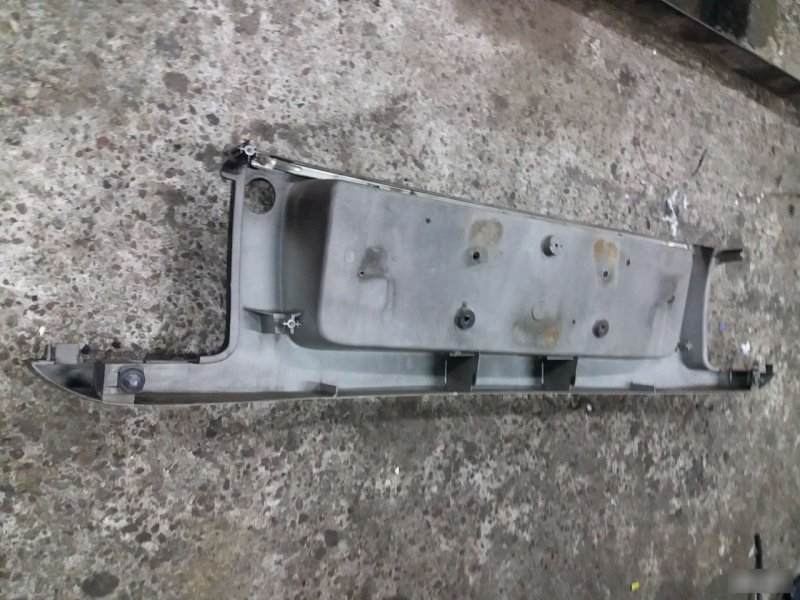 Накладка крышки багажника, 990 рублей, Калининград