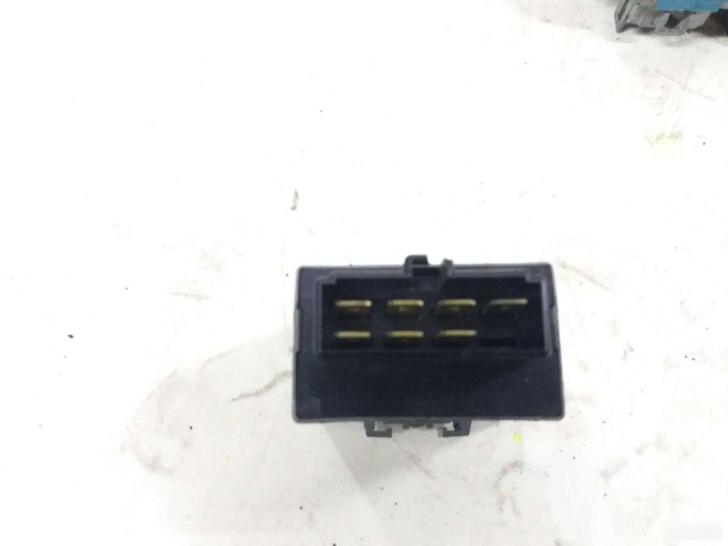 Реле, 750 рублей, Калининград