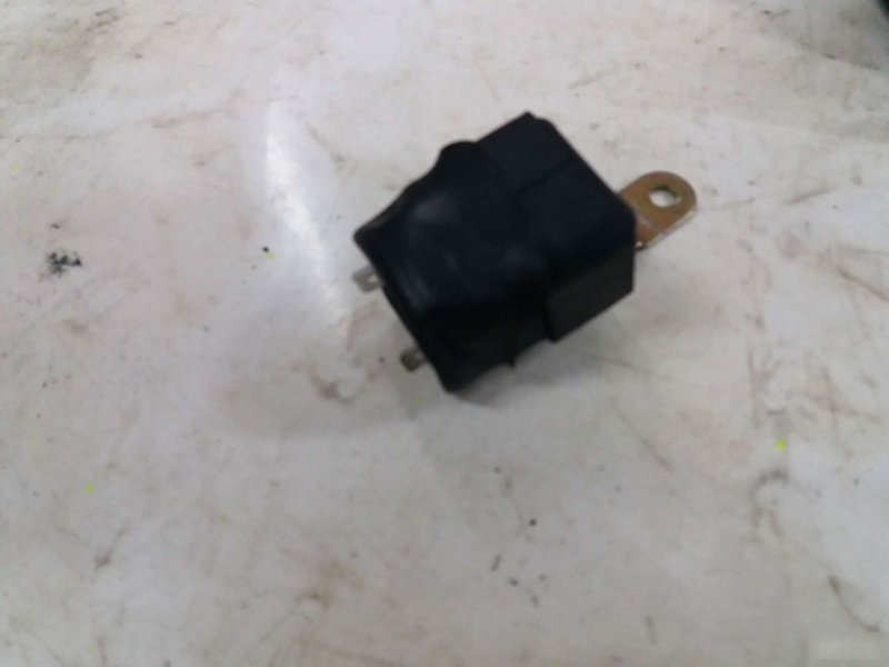 Реле, 750 рублей, Калининград