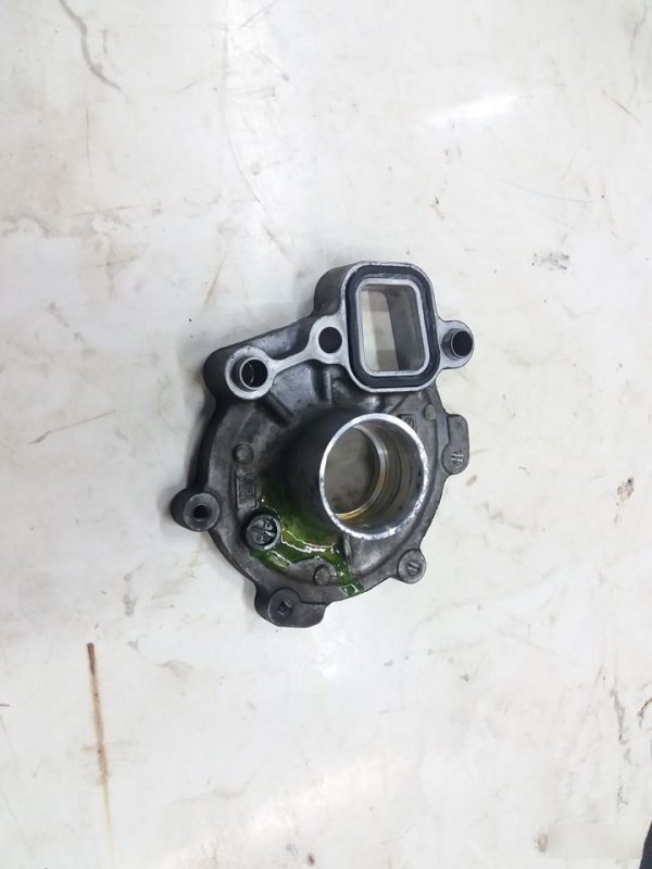 Корпус водяного насоса помпа, 1600 рублей, Калининград