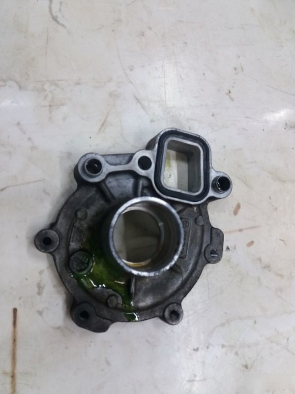 Корпус водяного насоса помпа, 1600 рублей, Калининград