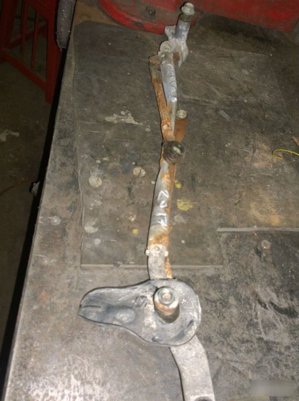 Трапеция дворников, 3940 рублей, Калининград