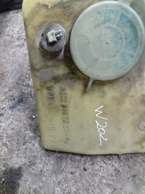 Бачок омывателя стекла, 1350 рублей, Калининград