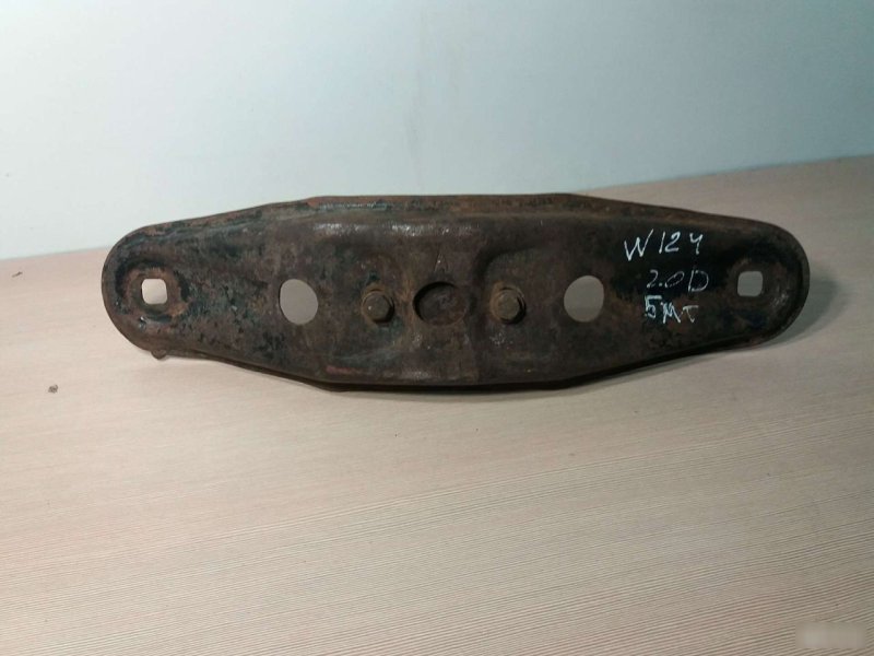 Траверса МКПП, 1960 рублей, Калининград